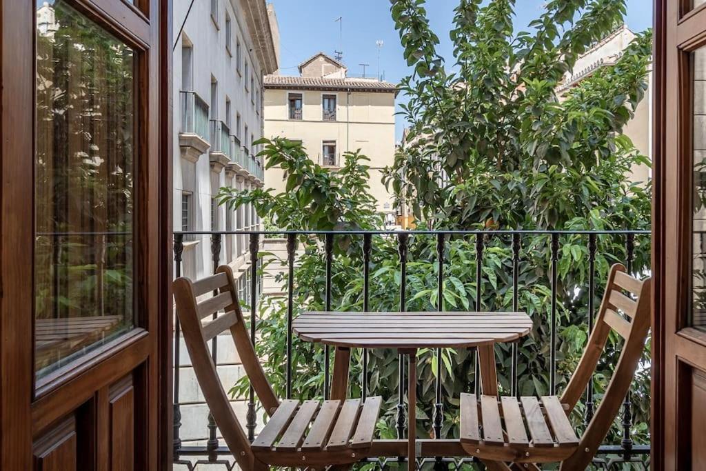 Ch Elvira Luxury Apartment Гранада Экстерьер фото